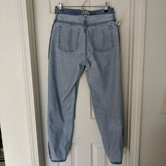 L.L. Bean Original/Traditional Fit Jeans - Size 8 - Picture 11 of 13